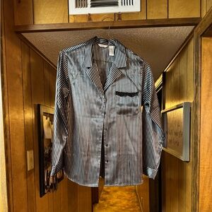 Adonna Black and Silver Striped Ladies Medium Pajamas